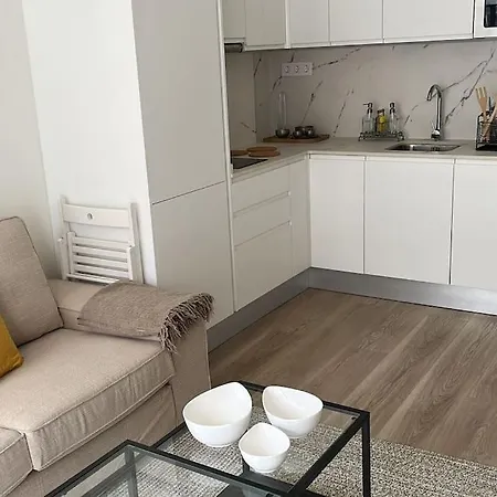 Al Lado De La Playa De Canteras Apartment *